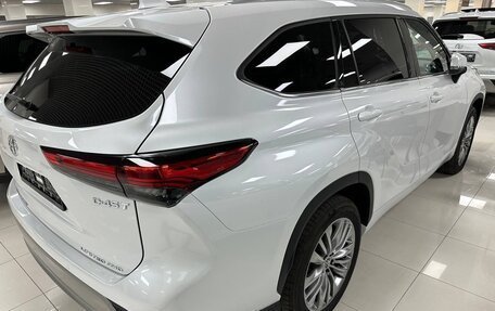 Toyota Highlander, 2025 год, 5 300 000 рублей, 4 фотография