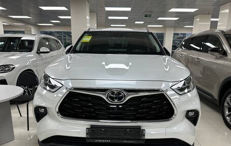 Toyota Highlander, 2025 год, 5 300 000 рублей, 2 фотография