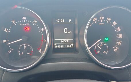 Skoda Yeti I рестайлинг, 2012 год, 700 000 рублей, 16 фотография