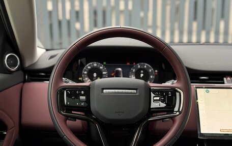 Land Rover Range Rover Evoque II, 2025 год, 6 000 000 рублей, 29 фотография