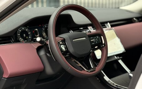 Land Rover Range Rover Evoque II, 2025 год, 6 000 000 рублей, 26 фотография