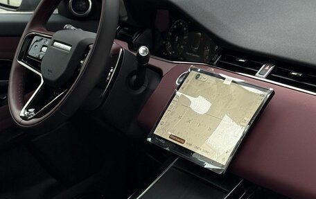 Land Rover Range Rover Evoque II, 2025 год, 6 000 000 рублей, 31 фотография