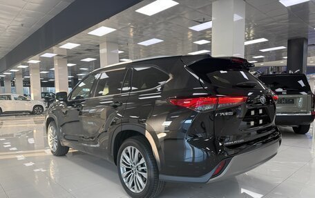 Toyota Highlander, 2025 год, 5 300 000 рублей, 4 фотография