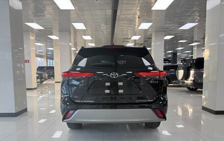 Toyota Highlander, 2025 год, 5 300 000 рублей, 6 фотография