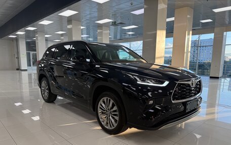 Toyota Highlander, 2025 год, 5 300 000 рублей, 3 фотография