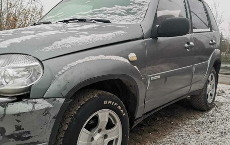 Chevrolet Niva I рестайлинг, 2011 год, 350 000 рублей, 2 фотография