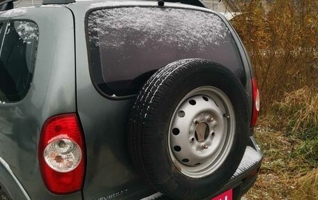 Chevrolet Niva I рестайлинг, 2011 год, 350 000 рублей, 5 фотография