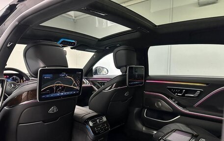 Mercedes-Benz Maybach S-Класс, 2023 год, 20 000 000 рублей, 26 фотография