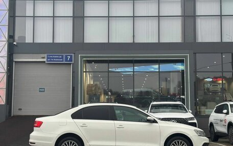 Volkswagen Jetta VI, 2015 год, 500 000 рублей, 6 фотография