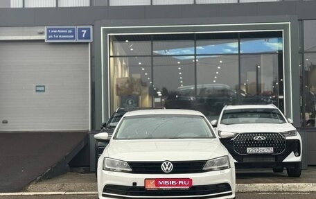 Volkswagen Jetta VI, 2015 год, 500 000 рублей, 8 фотография