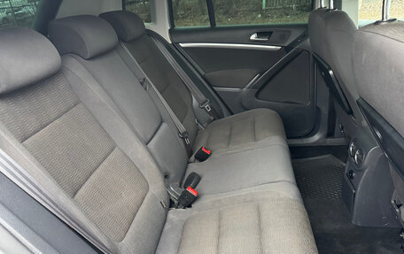 Volkswagen Tiguan I, 2012 год, 979 000 рублей, 13 фотография