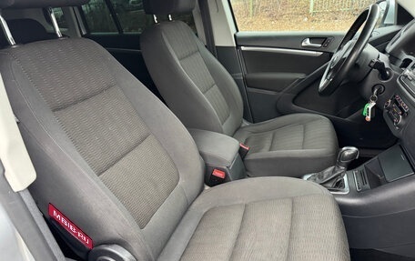 Volkswagen Tiguan I, 2012 год, 979 000 рублей, 11 фотография