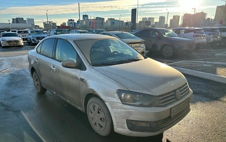 Volkswagen Polo VI (EU Market), 2016 год, 999 000 рублей, 2 фотография