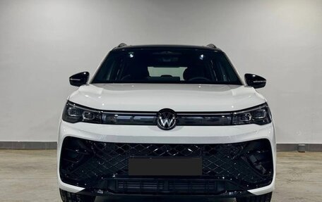Volkswagen Tiguan, 2025 год, 4 450 000 рублей, 2 фотография