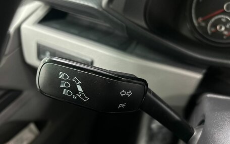 Volkswagen Caravelle T6 рестайлинг, 2020 год, 3 996 400 рублей, 22 фотография