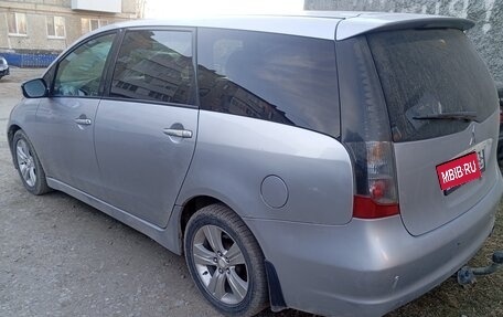 Mitsubishi Grandis, 2005 год, 670 000 рублей, 4 фотография