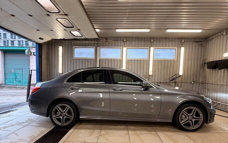 Mercedes-Benz C-Класс, 2018 год, 3 150 000 рублей, 6 фотография