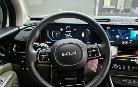 KIA Carnival, 2024 год, 4 250 000 рублей, 14 фотография