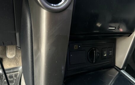 Toyota Land Cruiser Prado 150 рестайлинг 2, 2009 год, 2 500 000 рублей, 13 фотография