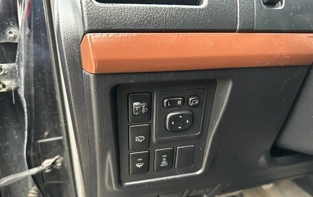 Toyota Land Cruiser Prado 150 рестайлинг 2, 2009 год, 2 500 000 рублей, 14 фотография