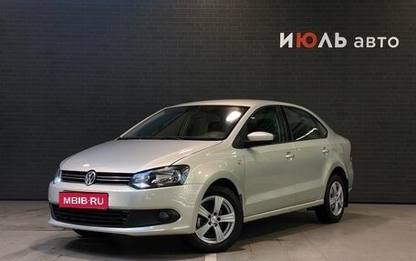 Volkswagen Polo VI (EU Market), 2011 год, 650 000 рублей, 1 фотография