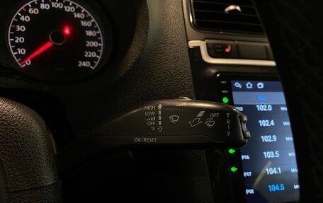 Volkswagen Polo VI (EU Market), 2011 год, 650 000 рублей, 20 фотография