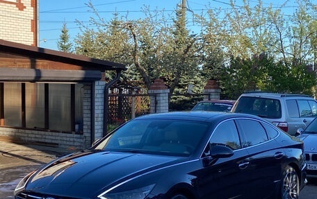 Hyundai Sonata VIII, 2019 год, 2 590 000 рублей, 2 фотография