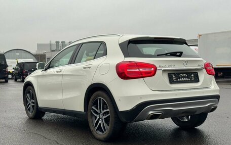 Mercedes-Benz GLA, 2014 год, 2 300 000 рублей, 3 фотография
