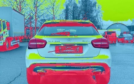 Mercedes-Benz GLA, 2014 год, 2 300 000 рублей, 2 фотография