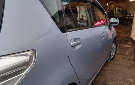 Toyota Verso I, 2010 год, 850 000 рублей, 7 фотография