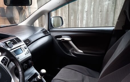 Toyota Verso I, 2010 год, 850 000 рублей, 18 фотография