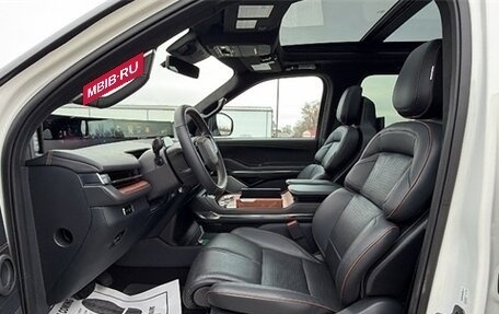 Lincoln Navigator, 2025 год, 18 941 180 рублей, 16 фотография