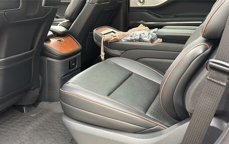 Lincoln Navigator, 2025 год, 18 941 180 рублей, 20 фотография