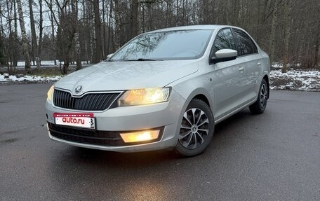 Skoda Rapid I, 2014 год, 850 000 рублей, 4 фотография