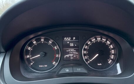 Skoda Rapid I, 2014 год, 850 000 рублей, 10 фотография