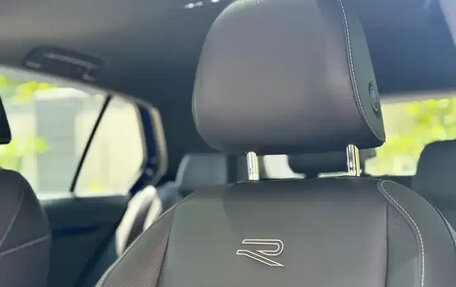 Volkswagen Golf VIII, 2021 год, 2 150 000 рублей, 7 фотография