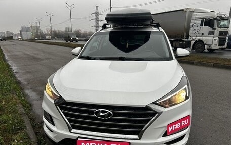 Hyundai Tucson III, 2018 год, 2 000 000 рублей, 2 фотография