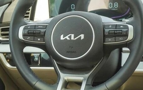 KIA Sportage IV рестайлинг, 2025 год, 4 100 000 рублей, 10 фотография