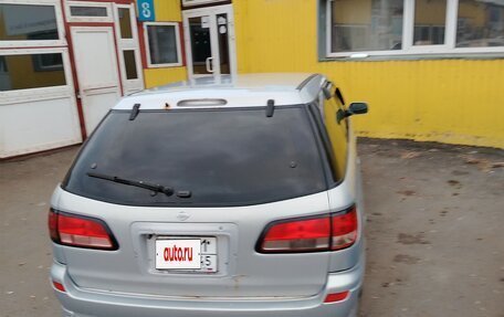 Nissan Avenir II, 2000 год, 230 000 рублей, 4 фотография