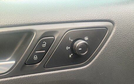 Volkswagen Jetta VI, 2016 год, 1 349 000 рублей, 13 фотография