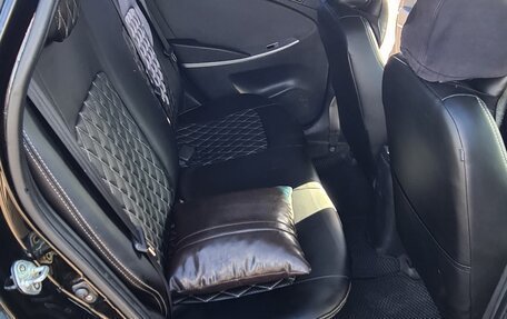 Hyundai Solaris II рестайлинг, 2012 год, 450 000 рублей, 22 фотография