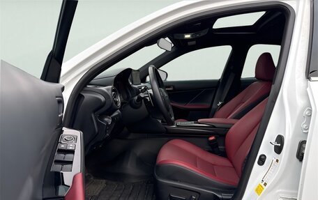 Lexus IS III, 2024 год, 10 924 973 рублей, 16 фотография