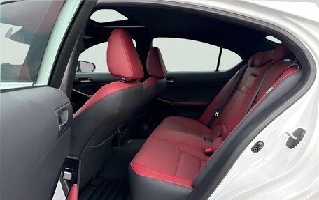 Lexus IS III, 2024 год, 10 924 973 рублей, 15 фотография