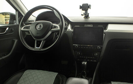 Skoda Rapid I, 2017 год, 999 000 рублей, 12 фотография