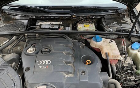 Audi A4, 2003 год, 575 000 рублей, 15 фотография