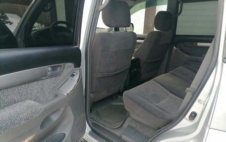 Toyota Land Cruiser Prado 120 рестайлинг, 2007 год, 1 800 000 рублей, 10 фотография