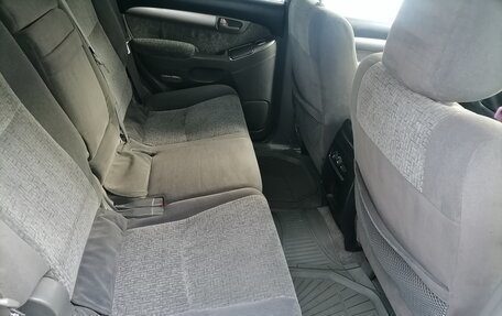 Toyota Land Cruiser Prado 120 рестайлинг, 2007 год, 1 800 000 рублей, 16 фотография