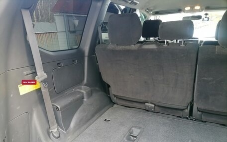 Toyota Land Cruiser Prado 120 рестайлинг, 2007 год, 1 800 000 рублей, 14 фотография