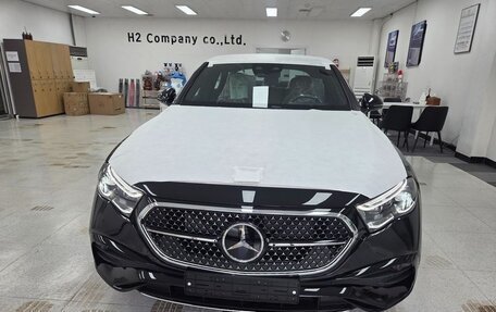 Mercedes-Benz E-Класс, 2023 год, 6 550 000 рублей, 2 фотография