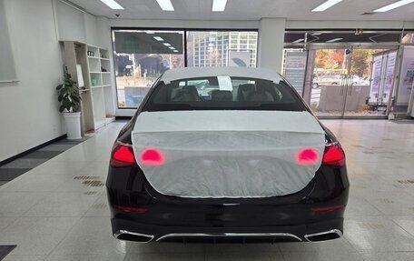 Mercedes-Benz E-Класс, 2023 год, 6 550 000 рублей, 3 фотография